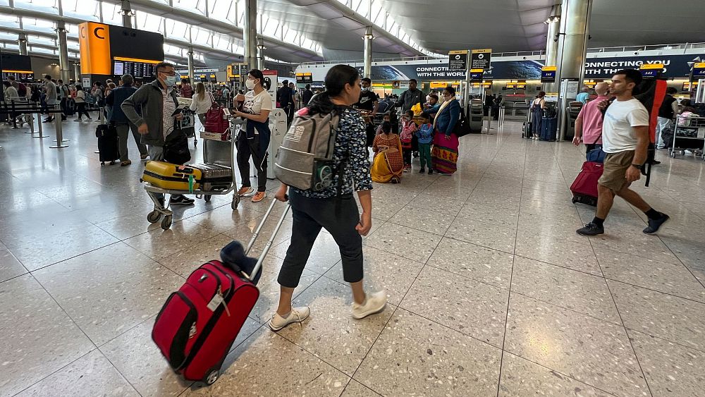 Gatwick COVID outbreak forces London Airport to limit flights until Sunday