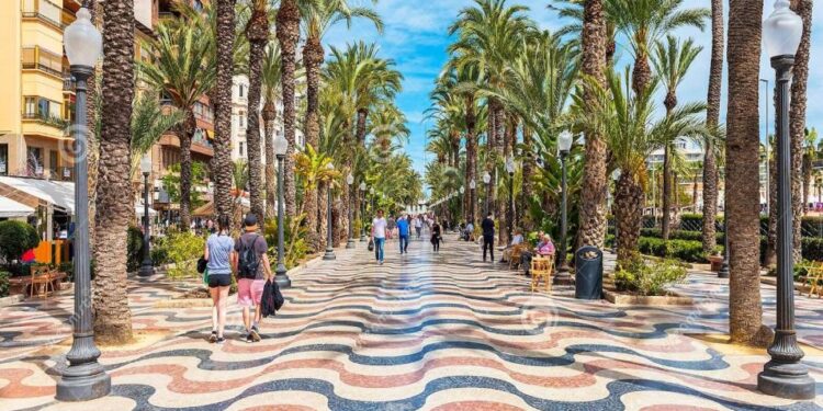 Scopri le attrazioni imperdibili di Alicante: esperienze indimenticabili ti aspettano