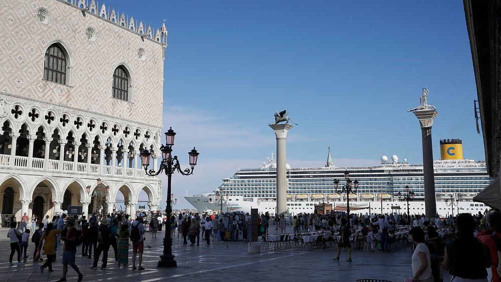 'Plague of locusts': which European cities stop the swarm of cruise passengers?