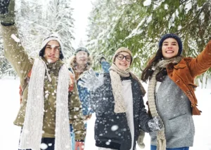 Guida ai berretti personalizzati: calore, stile e comfort nei viaggi invernali