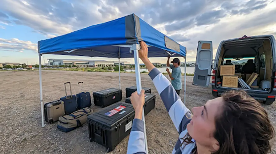 Viaggio negli USA e Canada: guida alla configurazione della tettoia per esposizioni