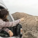 Come Prepararsi per Lunghi Viaggi: Guida per Partire Comodi da Casa