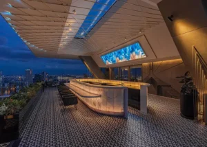 Scopri il nuovo menu del tapas bar LUZ sul tetto di Bangkok: cosa mangiare