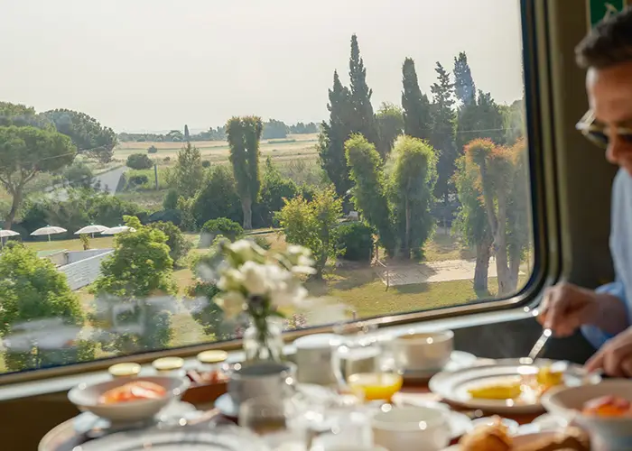 La Dolce Vita Orient Express: guida al viaggio ferroviario da Istanbul a Roma